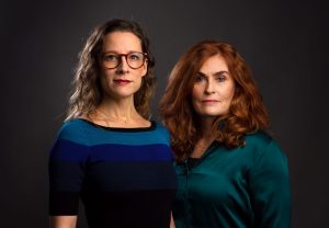 Porträttbild på Lisen Schultz och Erica Treijs